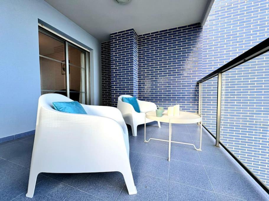 Suite Delphine By Calpitality Exteriör bild
